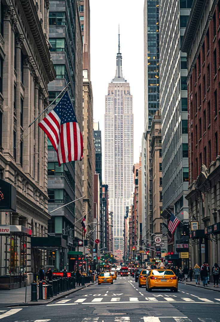 VIVI NEW YORK - Speciale Pasqua con volo da Bari dall'1 al 7 aprile